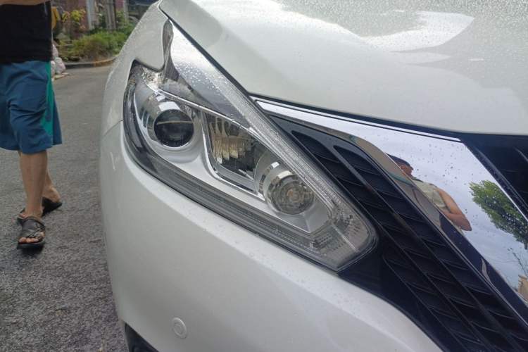 Used Nissan Murano 2021 2.5 S/C HEV XE Four-Wheel Drive Hybrid SmartConnect Prestige Edition Right Front Headlight