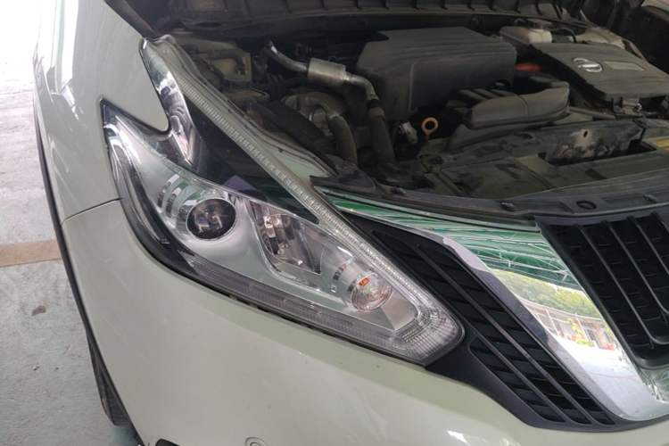 Used Nissan Murano 2021 2.5 S/C HEV XL Four-Wheel Drive Hybrid SmartConnect Prestige Edition Right Front Headlight