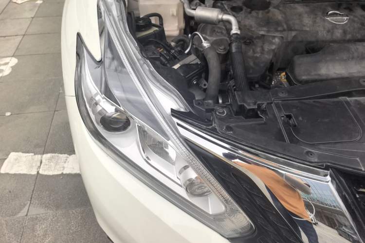 Used Nissan Murano 2021 2.5L XE Two-Wheel Drive Elite Edition Right Front Headlight