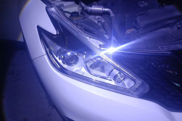 Used Nissan Murano 2021 2.5L XE Two-Wheel Drive Elite Edition Right Front Headlight