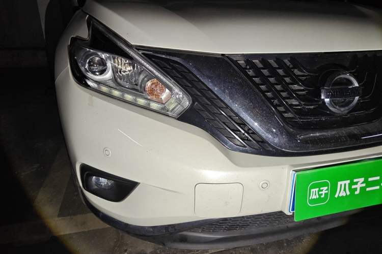Used Nissan Murano 2021 2.5L XL Two-Wheel Drive Smart Connect Luxury Edition Right Front Headlight