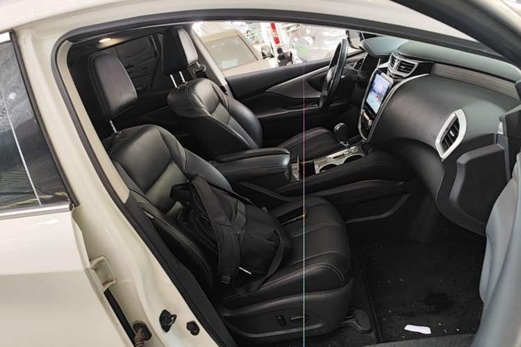 Used Nissan Murano 2021 2.5 S/C HEV XL Four-Wheel Drive Hybrid SmartConnect Prestige Edition Right Front Seat