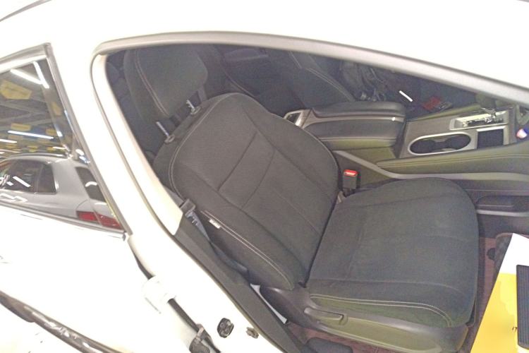 Used Nissan Murano 2021 2.5L XE Two-Wheel Drive Elite Edition Right Front Seat