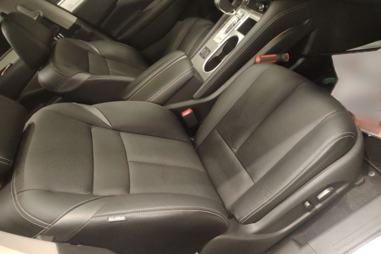 Used Nissan Murano 2021 2.5L XL Two-Wheel Drive Smart Connect Luxury Edition Right Front Seat