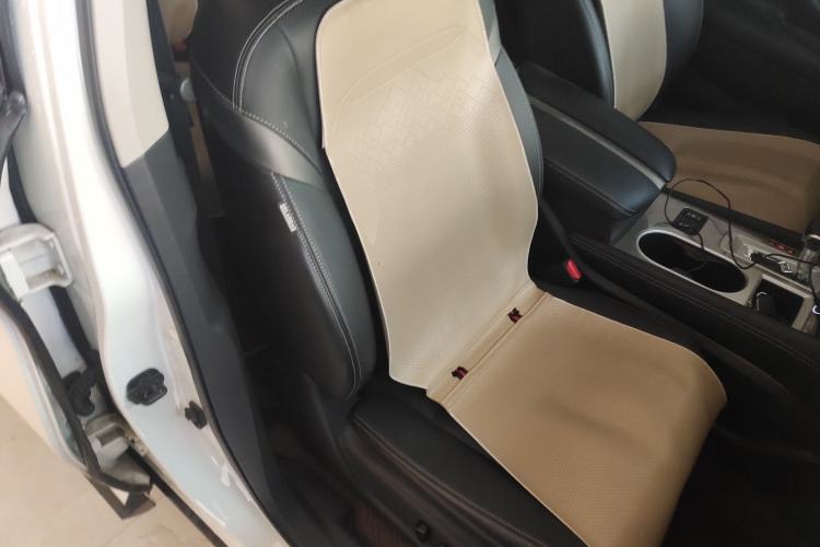 Used Nissan Murano 2021 2.5L XL Two-Wheel Drive Smart Connect Luxury Edition Right Front Seat