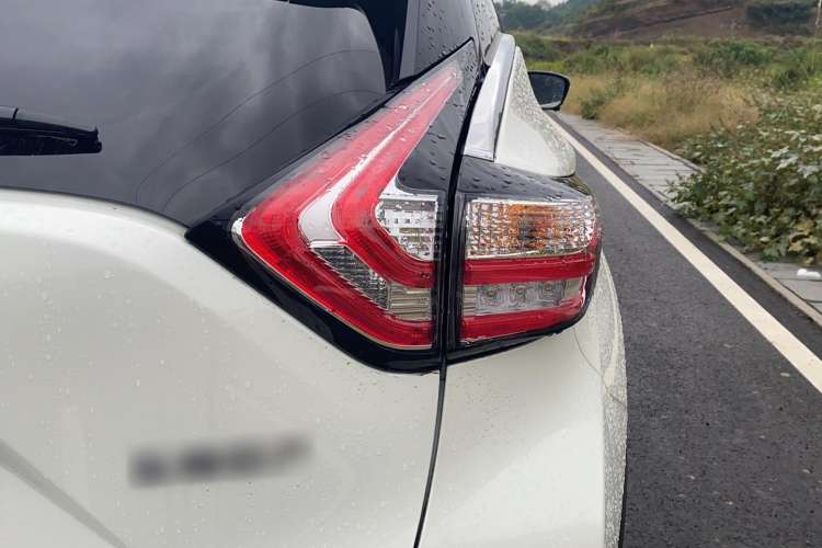 Used Nissan Murano 2021 2.5 S/C HEV XE Four-Wheel Drive Hybrid SmartConnect Prestige Edition Right Rear Taillight