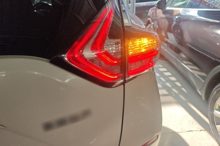 Used Nissan Murano 2021 2.5L XE Two-Wheel Drive Elite Edition Right Rear Taillight