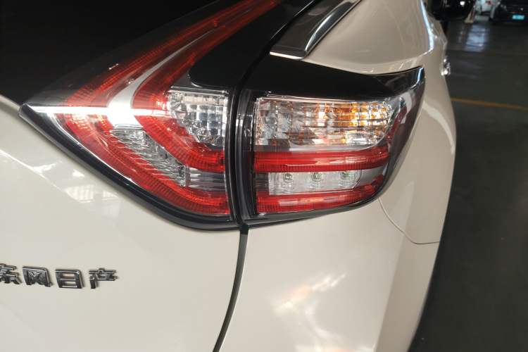 Used Nissan Murano 2021 2.5L XE Two-Wheel Drive Elite Edition Right Rear Taillight