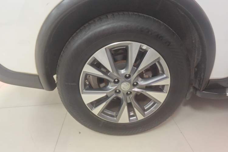 Used Nissan Murano 2021 2.5L XL Two-Wheel Drive Smart Connect Luxury Edition Right Rear Wheel Hub