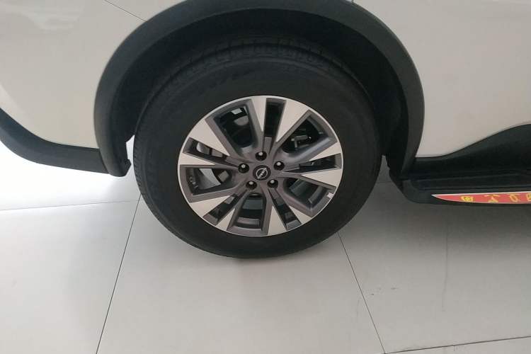 Used Nissan Murano 2021 2.5L XE Two-Wheel Drive Elite Edition Right Rear Wheel Hub