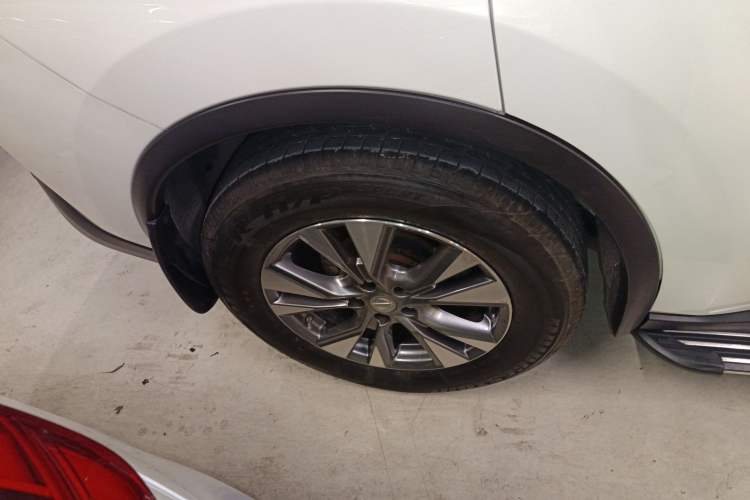 Used Nissan Murano 2021 2.5L XE Two-Wheel Drive Elite Edition Right Rear Wheel Hub