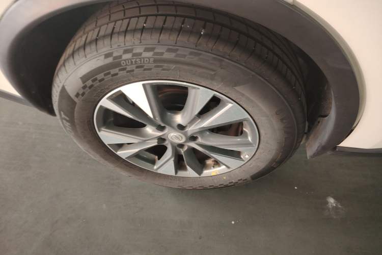 Used Nissan Murano 2021 2.5L XE Two-Wheel Drive Elite Edition Right Rear Wheel Hub