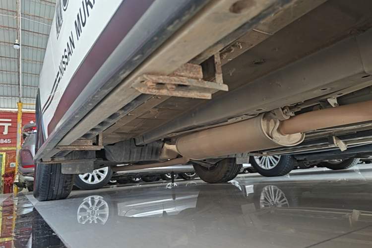 Used Nissan Murano 2021 2.5L XL Two-Wheel Drive Smart Connect Luxury Edition Right Side Sill