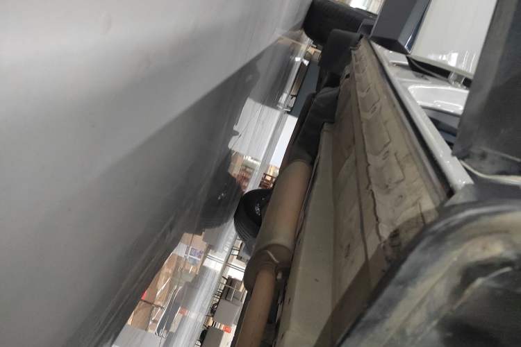 Used Nissan Murano 2021 2.5L XL Two-Wheel Drive Smart Connect Luxury Edition Right Side Sill