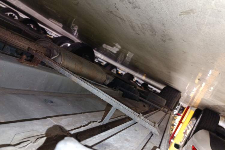 Used Nissan Murano 2021 2.5L XE Two-Wheel Drive Elite Edition Right Side Sill