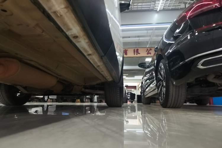 Used Nissan Murano 2021 2.5L XL Two-Wheel Drive Smart Connect Luxury Edition Right Side Sill