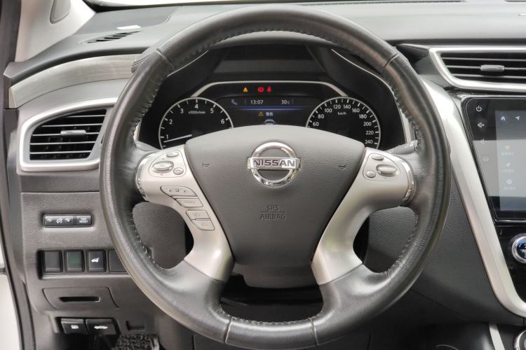 Used Nissan Murano 2021 2.5L XL Two-Wheel Drive Smart Connect Luxury Edition Steering Wheel