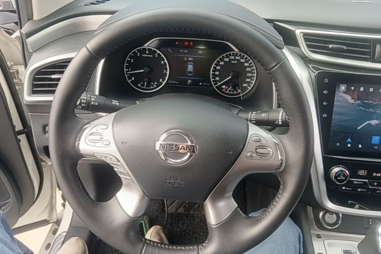 Used Nissan Murano 2021 2.5L XL Two-Wheel Drive Smart Connect Luxury Edition Steering Wheel