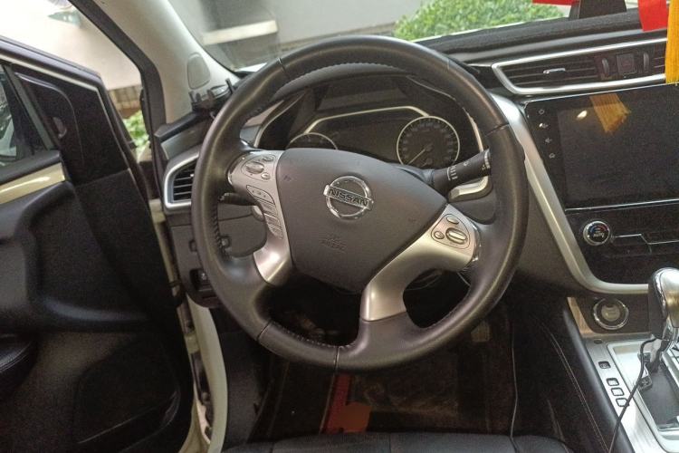 Used Nissan Murano 2021 2.5L XL Two-Wheel Drive Smart Connect Luxury Edition Steering Wheel