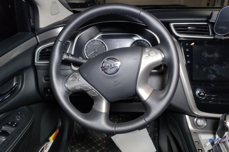 Used Nissan Murano 2021 2.5L XL Two-Wheel Drive Smart Connect Luxury Edition Steering Wheel