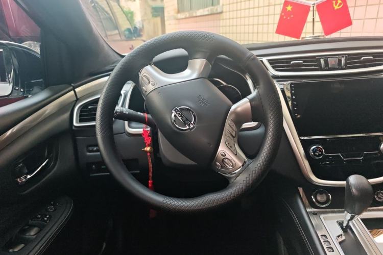 Used Nissan Murano 2021 2.5L XE Two-Wheel Drive Elite Edition Steering Wheel