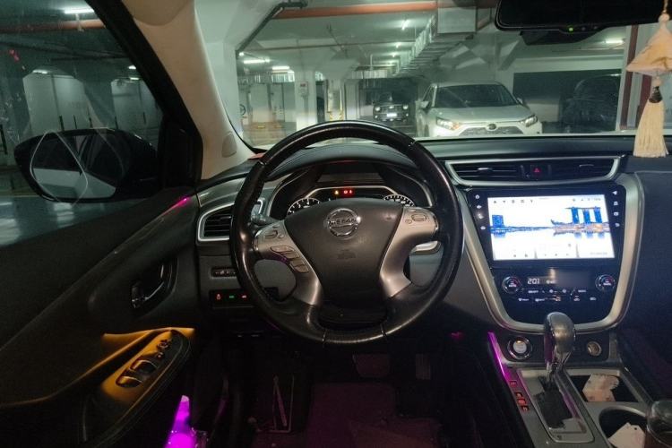 Used Nissan Murano 2021 2.5L XL Two-Wheel Drive Smart Connect Luxury Edition Steering Wheel