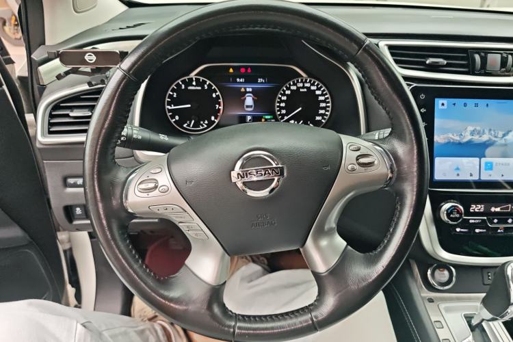 Used Nissan Murano 2021 2.5L XL Two-Wheel Drive Smart Connect Luxury Edition Steering Wheel