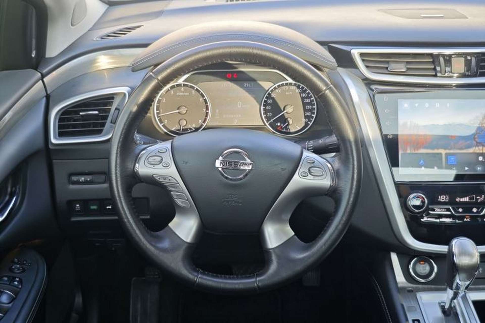 Used Nissan Murano 2021 2.5L XL Two-Wheel Drive Smart Connect Luxury Edition Steering Wheel