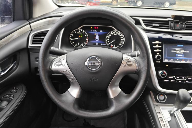 Used Nissan Murano 2021 2.5L XE Two-Wheel Drive Elite Edition Steering Wheel