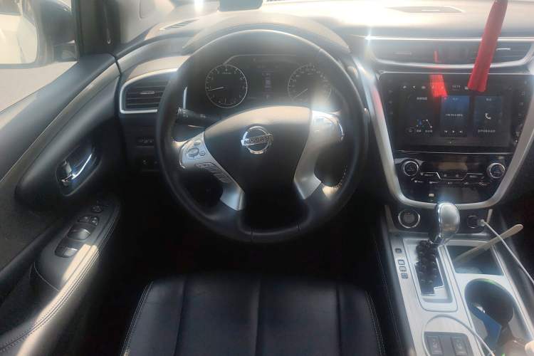 Used Nissan Murano 2021 2.5L XL Two-Wheel Drive Smart Connect Luxury Edition Steering Wheel