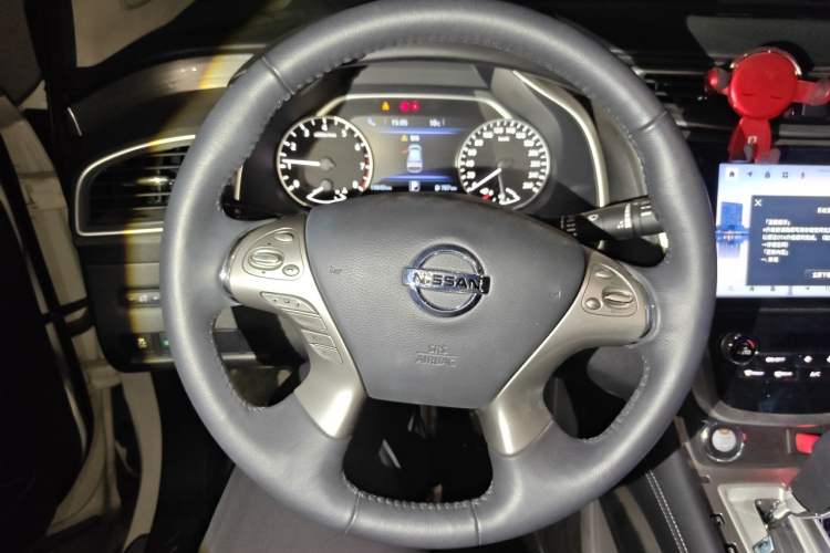 Used Nissan Murano 2021 2.5L XL Two-Wheel Drive Smart Connect Luxury Edition Steering Wheel