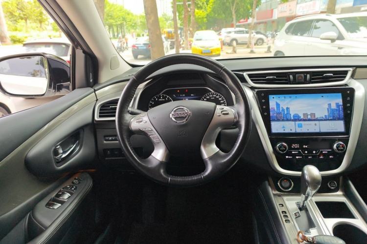 Used Nissan Murano 2021 2.5L XL Two-Wheel Drive Smart Connect Luxury Edition Steering Wheel