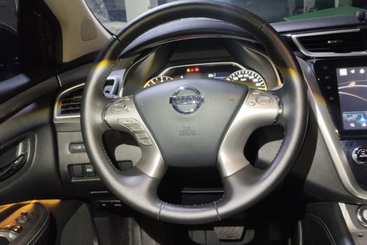 Used Nissan Murano 2021 2.5L XL Two-Wheel Drive Smart Connect Luxury Edition Steering Wheel
