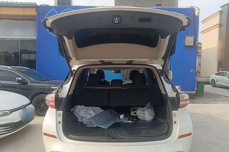 Used Nissan Murano 2021 2.5L XL Two-Wheel Drive Smart Connect Luxury Edition Trunk
