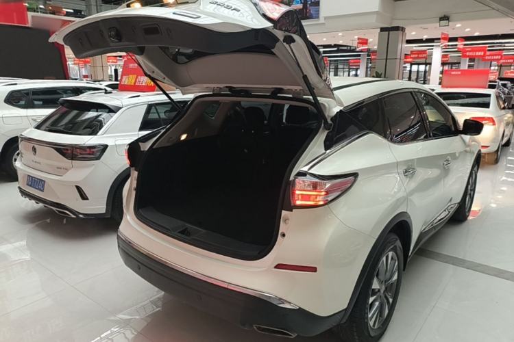 Used Nissan Murano 2021 2.5L XE Two-Wheel Drive Elite Edition Trunk