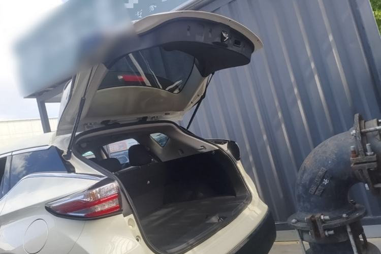 Used Nissan Murano 2021 2.5L XE Two-Wheel Drive Elite Edition Trunk