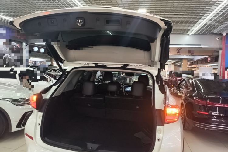 Used Nissan Murano 2021 2.5L XL Two-Wheel Drive Smart Connect Luxury Edition Trunk