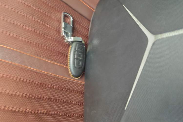 Used Nissan Murano 2021 2.5L XE Two-Wheel Drive Elite Edition Vehicle Key