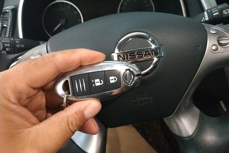 Used Nissan Murano 2021 2.5L XE Two-Wheel Drive Elite Edition Vehicle Key