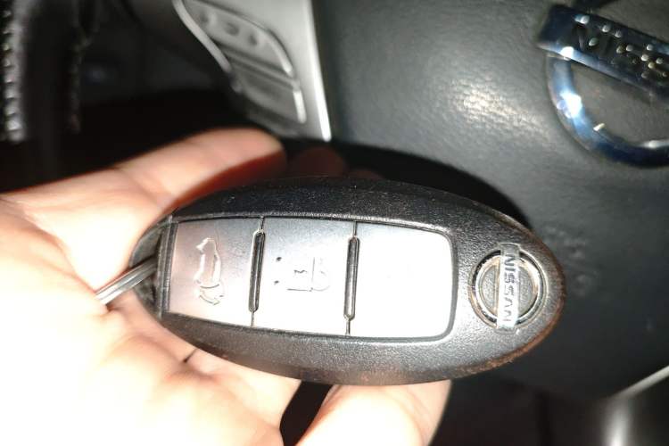 Used Nissan Murano 2021 2.5L XL Two-Wheel Drive Smart Connect Luxury Edition Vehicle Key