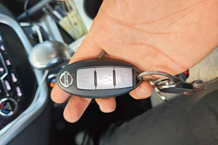 Used Nissan Murano 2021 2.5L XL Two-Wheel Drive Smart Connect Luxury Edition Vehicle Key