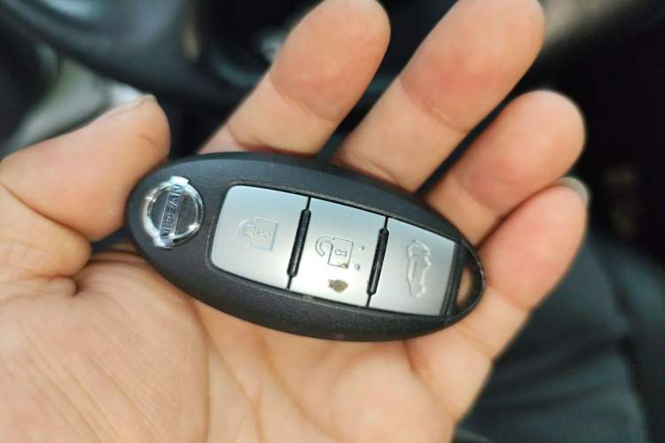 Used Nissan Murano 2021 2.5L XE Two-Wheel Drive Elite Edition Vehicle Key