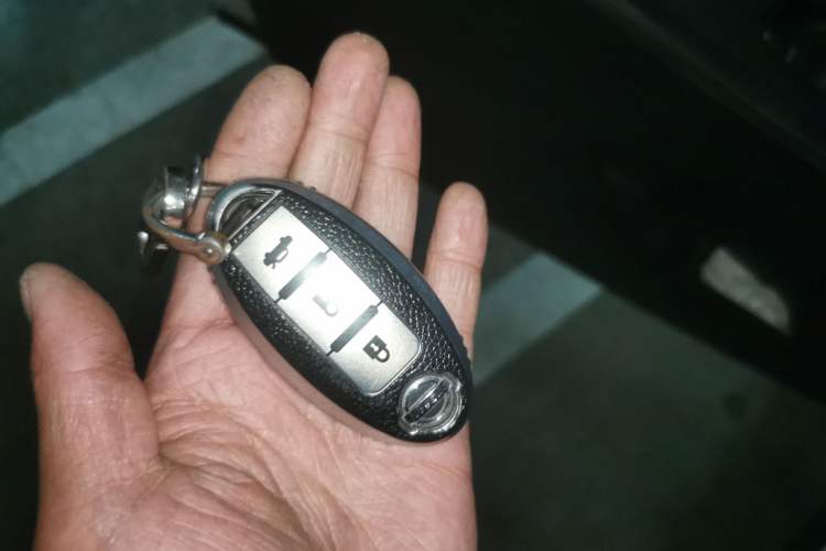 Used Nissan Murano 2021 2.5L XL Two-Wheel Drive Smart Connect Luxury Edition Vehicle Key