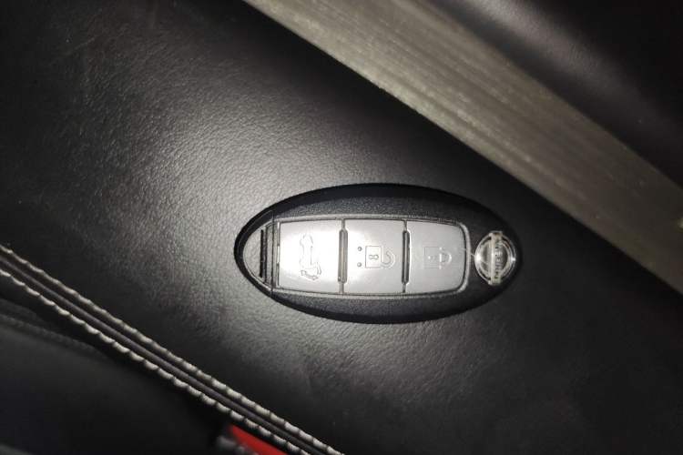 Used Nissan Murano 2021 2.5L XL Two-Wheel Drive Smart Connect Luxury Edition Vehicle Key