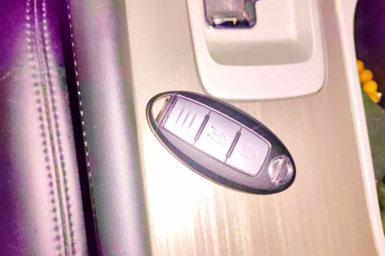 Used Nissan Murano 2021 2.5L XE Two-Wheel Drive Elite Edition Vehicle Key