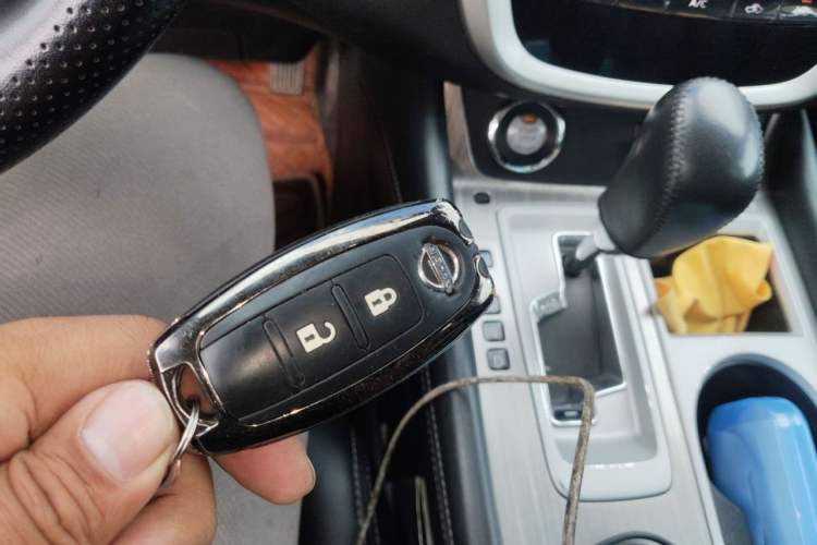 Used Nissan Murano 2021 2.5L XE Two-Wheel Drive Elite Edition Vehicle Key