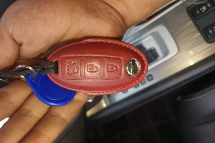 Used Nissan Murano 2021 2.5L XL Two-Wheel Drive Smart Connect Luxury Edition Vehicle Key