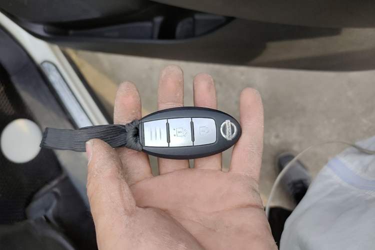Used Nissan Murano 2021 2.5L XE Two-Wheel Drive Elite Edition Vehicle Key