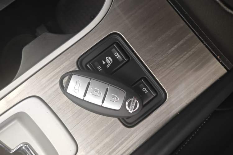 Used Nissan Murano 2021 2.5L XL Two-Wheel Drive Smart Connect Luxury Edition Vehicle Key