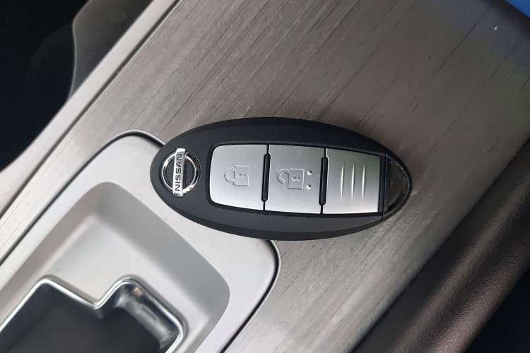 Used Nissan Murano 2021 2.5L XE Two-Wheel Drive Elite Edition Vehicle Key